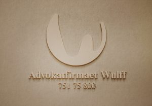 eiendomsregistrering, anleggseigedom, matrikulering, plan- og bygningsloven, dokumentasjon, byggetillatelse, privatrettslige avtaler, oppretting av anleggseiendom, grenser for anleggseiendom, eiendomsutvikling, eigarseksjon, eiendomsskjønn, lovkrav for anleggseiendom, eiendomsrettigheter, eiendomsforvaltning, eiendomslov, eiendomsutviklingsprosessen, juridiske krav for anleggseiendom, eiendomsrettslige spørsmål, eiendomsprosedyrer, byggeprosjekter, eiendomsdokumentasjon, eiendomsbehandling, eiendomslovverk, eiendomstilganger, eiendomsavtaler, matrikuleringsprosessen, eiendomsregulering, matrikkeldata, eiendomsinformasjon, eiendomslovgivning